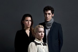 Austra: Vom Jugend-Opernchor zur kanadischen Indie-Elite Austra: Vom Jugend-Opernchor zur kanadischen Indie-Elite