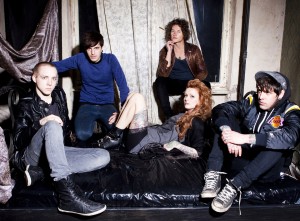 Telekom-Street-Gig: Jennifer Rostock-Fanpaket zu gewinnen! Telekom-Street-Gig: Jennifer Rostock-Fanpaket zu gewinnen!